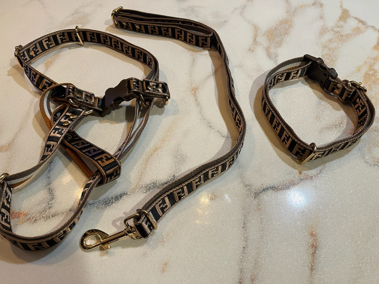 Luxury Signature (F) Collar, Harness, Leash Set