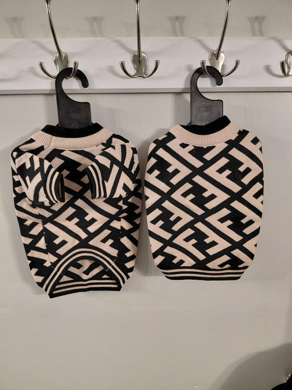 Luxury Signature(F) Sweater